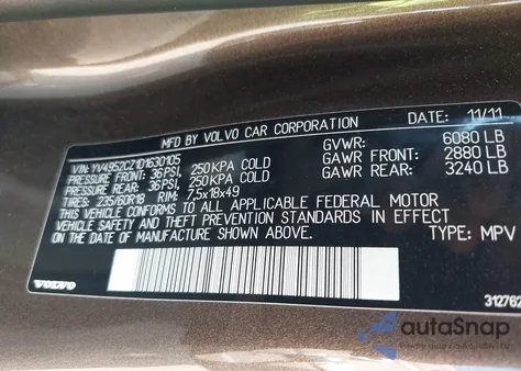 2013 Volvo Xc90 3.2/3.2 Platinum/3.2 Premier Plus z USA, uszkodzony, nr VIN YV4952CZ1D1630105